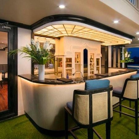 Lotus Boutique Cruise Hotell Ha Long Eksteriør bilde